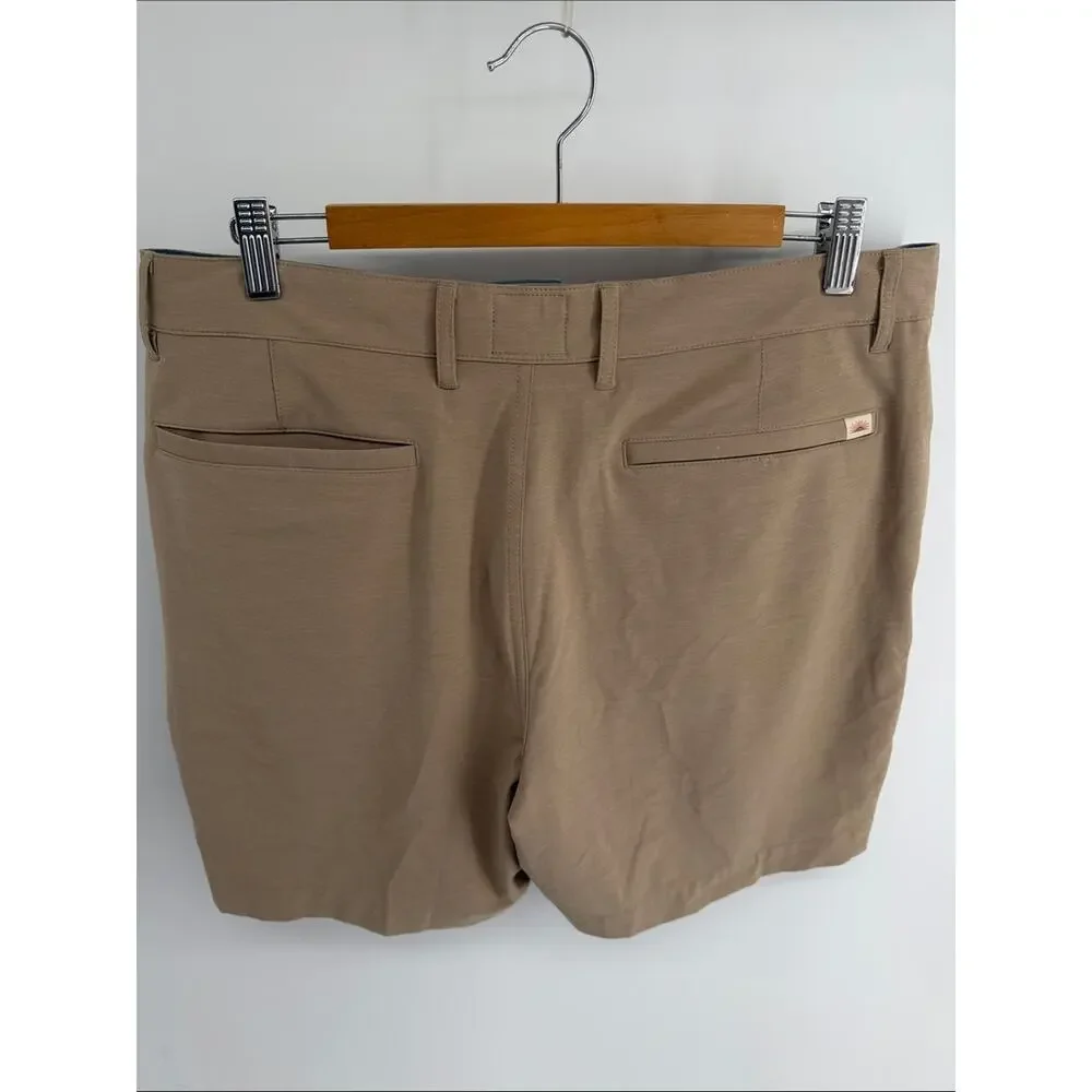 Faherty All Day flat front 7” quick dry hybrid shorts sz 35